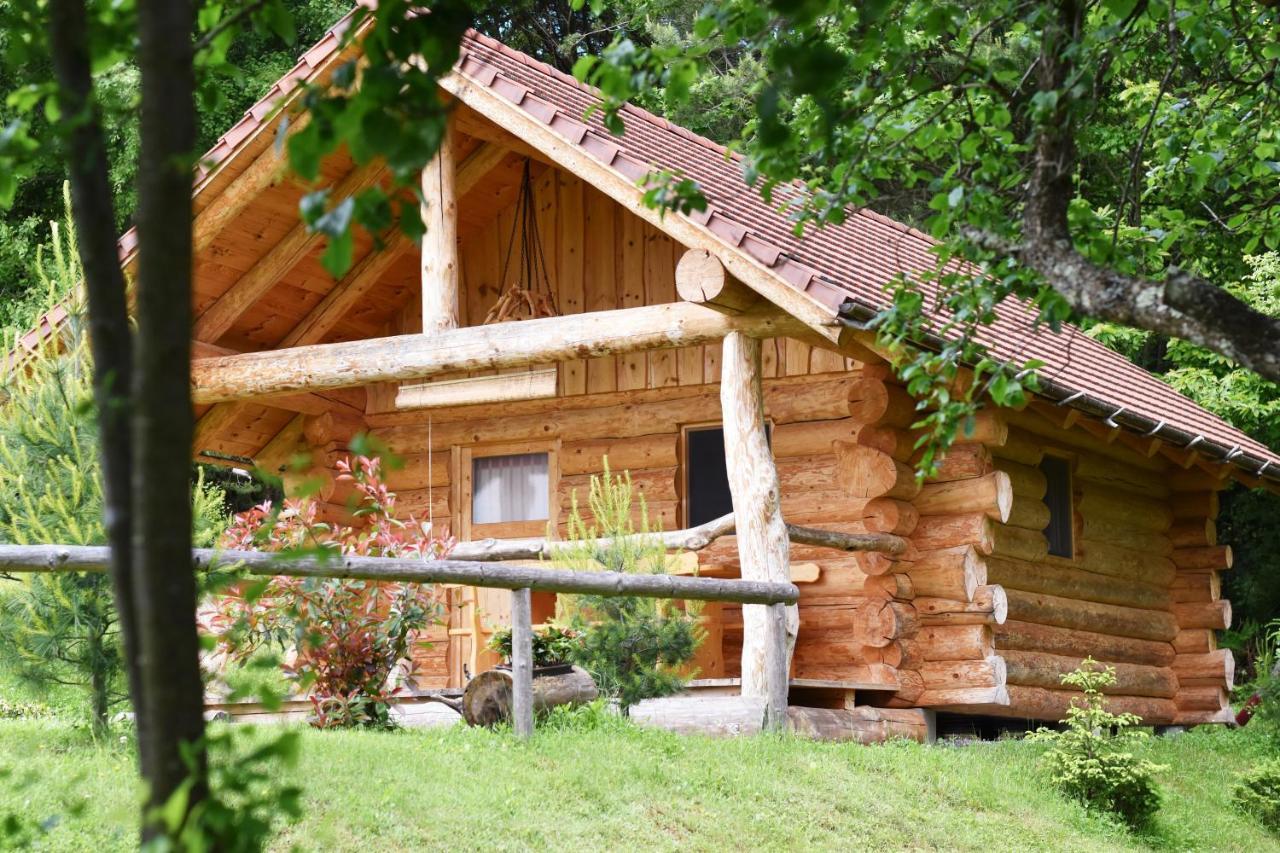 Hut At The Forest Male Brusnice 외부 사진